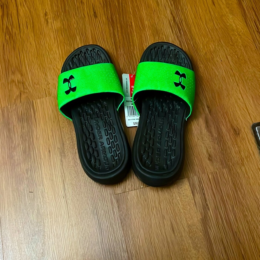 Under Armour Youth Slides